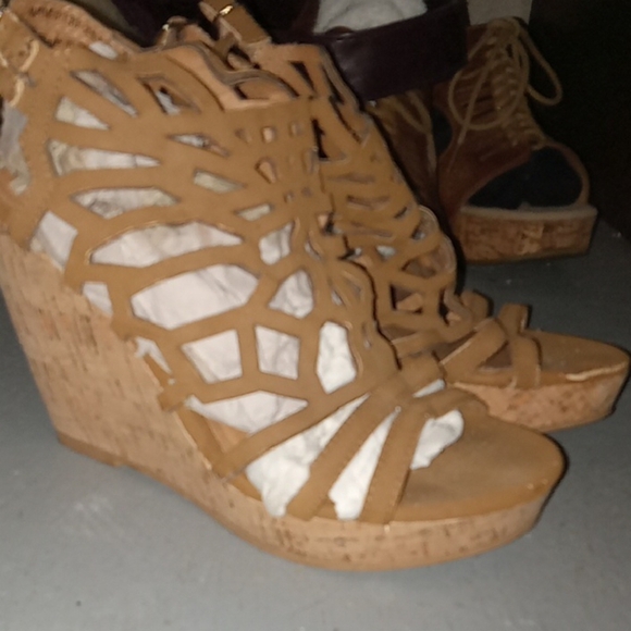 Tan Cut-Out Platform Wedge Sandals with Cork Heel Bohemian Beachy Casual Wedge - Picture 2 of 16